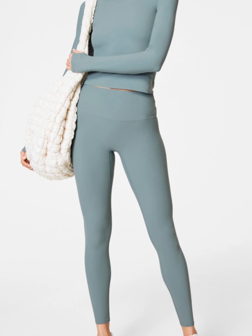 SPANXsmooth OnForm Leggings